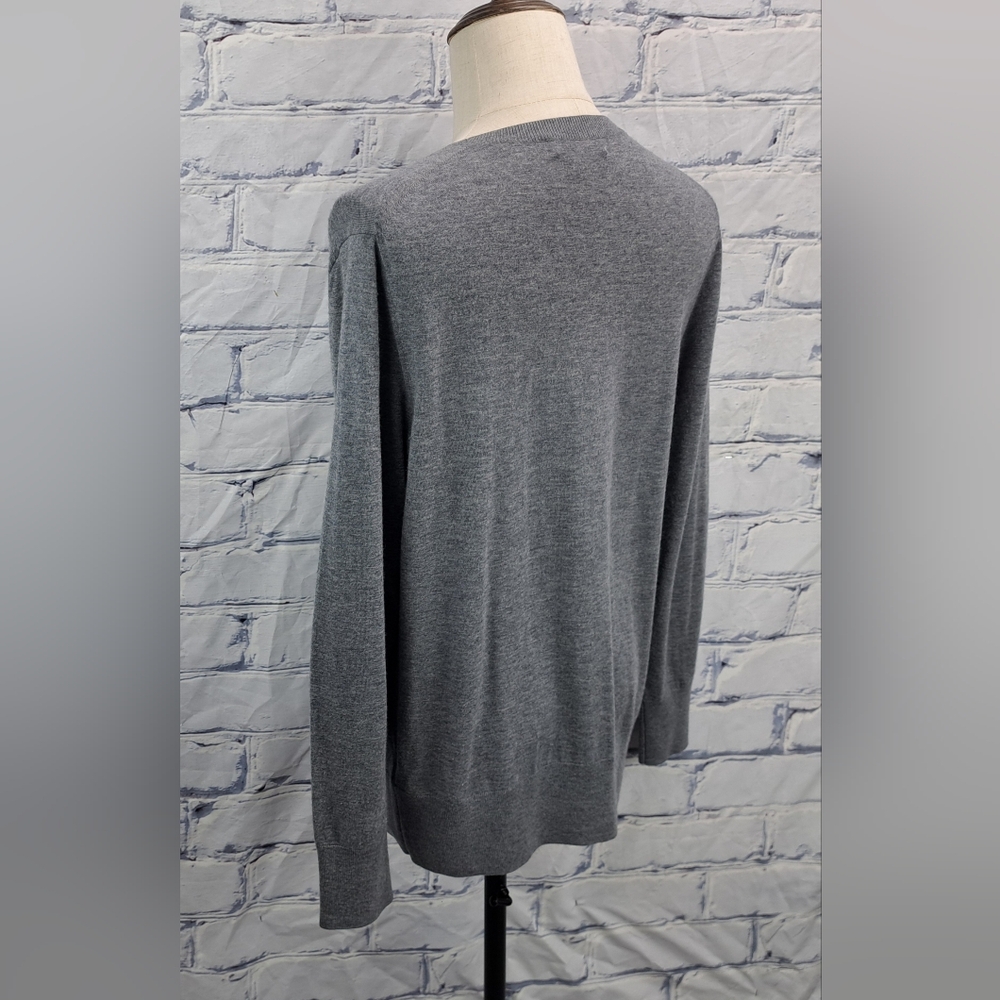 Burberry Men's Sweater 100% Cashmere Equestrian Knight Gray Pullover Size Large - Picture 14 of 16